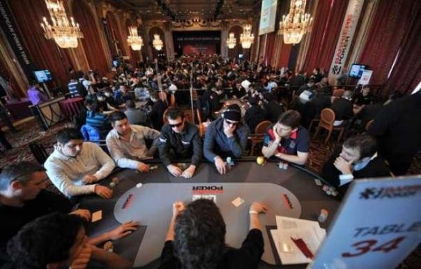 Pourquoi le comportement est-il si important au poker ?